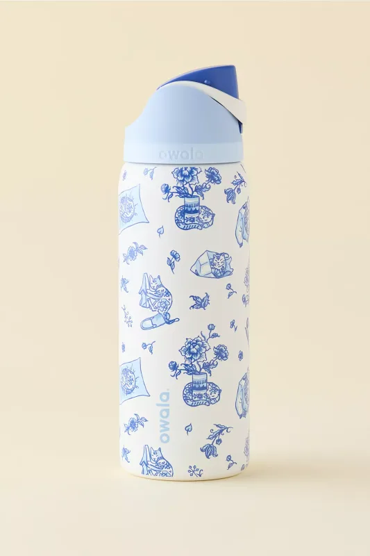 UO Exclusive - Delft Cat Print FreeSip 32 oz
