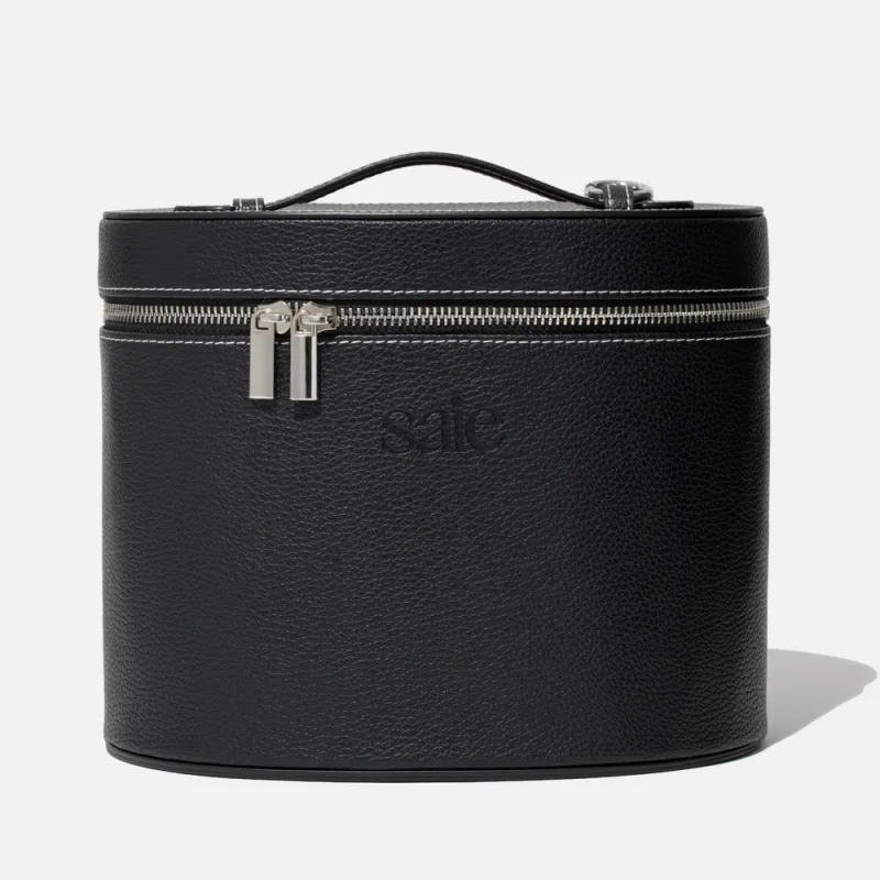 The Large Vanity Case
