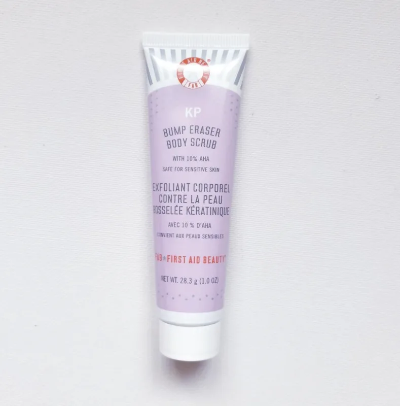 First Aid beauty Mini Bump Eraser Body Scrub 28.3